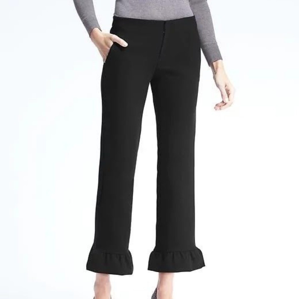 Banana Republic Women 8 Logan Crop Pants Black Ruffle Hem Stretch Dress Trousers